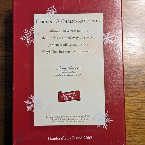 Hallmark Keepsake Ornament "Gardener's Christmas Corner" 2002, New in Box - Picture 6 of 7